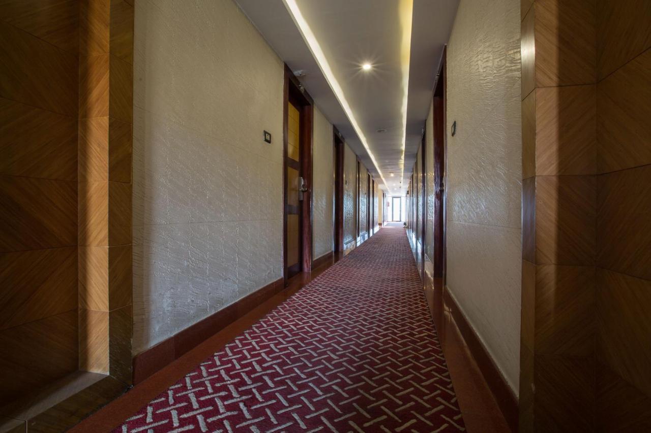 The Castello Residency Hotel Coimbatore Buitenkant foto
